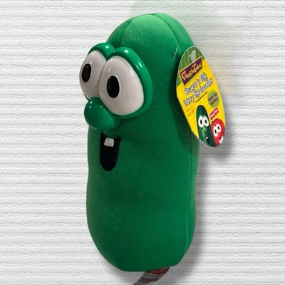 VeggieTales Bounce 'n Talk LARRY THE CUCUMBER Fisher Price 1999 年不起作用全新带标签 — 第 1/4 张图片