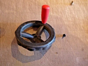 Manija de rueda de mano para sierra de mesa Craftsman 315... (Esto es métrico, diámetro de 12 mm) - Imagen 1 de 2