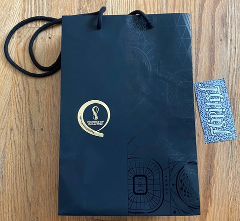 2022 QATAR FIFA WORLD CUP OFFICIAL BLACK PAPER BAG TOTE LOGO SOCCER RARE LIMITED Cover