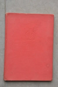 Vintage 'The Royal Family In Warfare 1945 ' Litho B&W Book,England - Picture 1 of 9