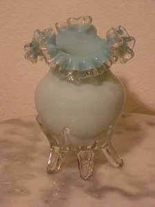 Victorian Art Glass Footed Posy Vase with Applied Wishbone Feet - Picture 1 of 1