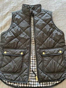 J. Crew Weste Damen Größe Small gesteppte gefütterte Jacke schwarz gold Reißverschluss neu ohne Etikett - Bild 1 von 6