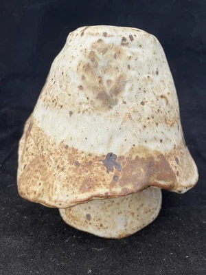 Escultura de arte popular de cerámica de jardín de gres vintage hombre seta Foto 1 de 4