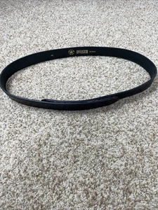 Duluth Trading Buckle-Less Belt Mens Size 42 Black Leather No Scratch Buckle USA - Picture 1 of 8