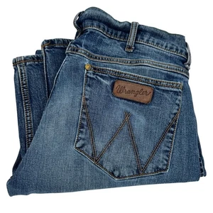 Jeans retro Wrangler para hombre 34x32 (34X31 REAL) ajustados rectos denim desteñido lavado - Imagen 1 de 10