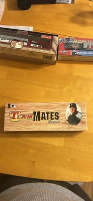 Yankees TeamMates Series 2 Diecast Truck – White Rose Collectibles Foto 1 de 3