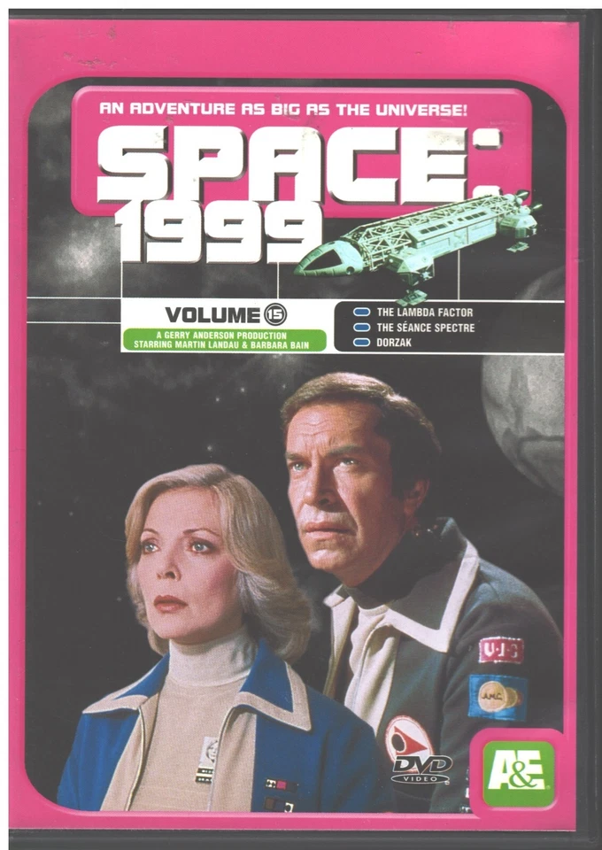 Space: 1999 Vol 15 (Martin Landau; Barbara Bain) * LIKE NEW * Foto 1 de 1