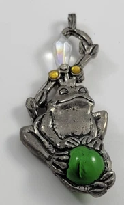 Vintage Pendant Handmade for REPAIR STATEMENT Unique Pewter Tone Green Clear Gla - Picture 1 of 7