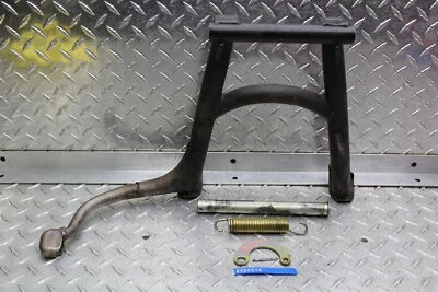 1982 HONDA V45 MAGNA VF750C SUPORTE PRINCIPAL CENTRAL 50500-MB1-000 - Imagem 1 de 4