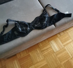Hunkemöller unwattierter  BH Gr. 85D Farbe schwarz - Bild 1 von 7