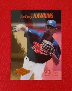1995 Select Certified Edition #103 LaTroy Hawkins Twins Rookie MLB Card NM-MT+ - Picture 1 of 2