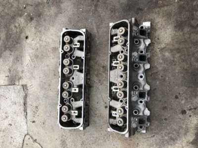 Par de culatas Land Rover Range/Descubrimiento 95 96 97 98 99 00 01 02 Foto 1 de 4