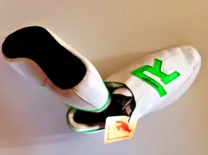 SCARPE RISPORT PER PATTINAGGIO CORSA 4 RUOTE MODELLO VINTAGE BIANCO MIS. 4,5 - Foto 1 di 1