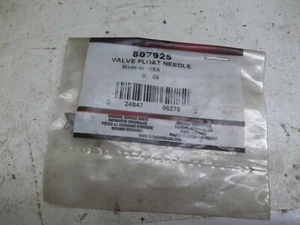 BRIGGS & STRATTON NOS PART CARBURETOR NEEDLE VALVE & CLIP 350400 SERIES 807925 - Picture 1 of 2