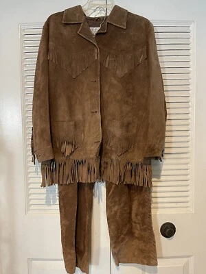 Conjunto de couro Jones New York Country tamanho grande camurça marrom com franja com botões - Imagem 1 de 4