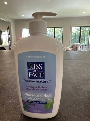 KISS My FACE Lavanda y Karité Loción Corporal Ultra Hidratante 16 OZ Obsessively Nat Foto 1 de 4