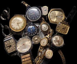 Konvolut 13 mechanische Uhren zum reparieren - Bild 1 von 1