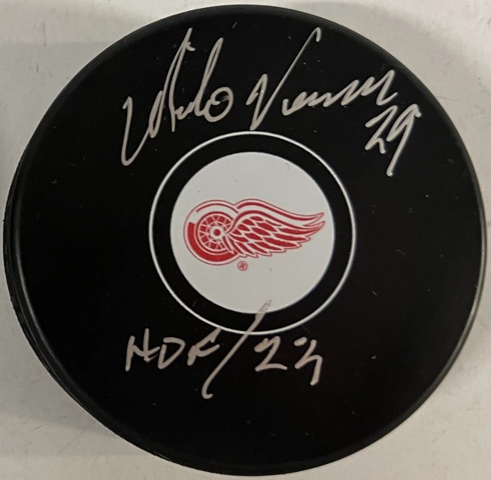 Disco de recuerdo autografiado por Mike Vernon Detroit Red Wings con "HOF 23" Insc Foto 1 de 1
