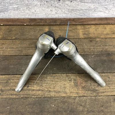 Vintage Shimano 105 ST-5500 2x9 Road Shift Brake Levers Flight Deck Japan 9s - Image 1 of 4
