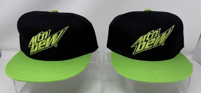 x2 全新带标签 Pugs Mountain Dew 平沿帽平底 Bill Puff 刺绣标志 — 第 1/4 张图片