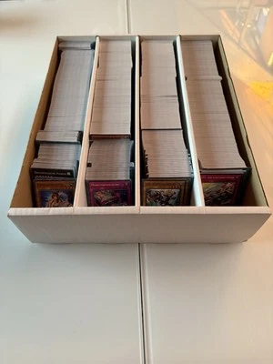 1000 YuGiOh Karten XXL Sammlung Deutsch Top Zustand - Bild 1 von 2