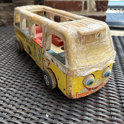 Винтажный школьный автобус Fisher Price SAFETY - Изображение 1 из 4