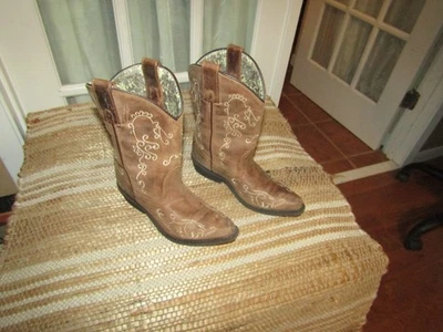 BOTAS DE MONTAÑA AHUMADAS Niñas Jolene Marrón Western Boot 3754C Talla Juvenil 1.5 Foto 1 de 4