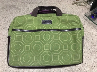 Kailo Chic 系列笔记本电脑包绿色几何图案太平洋设计 — 第 1/4 张图片