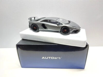 Lamborghini Aventador SV LP750-4 Superveloce del 2015 - 1/18 Autoart 74554 - Immagine 1 di 4