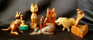 HANDCARVED WOOD MIXED LOT 7 - CATS, KANGAROO, SQUIRREL, COBRA SNAKE FIGURINES - Picture 1 of 12