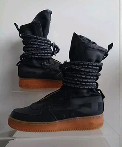 Nike SF Air Force 1 High Schwarz Größe UK 7 EUR 41 (AA3965 001) - Bild 1 von 9