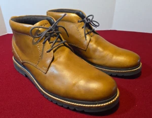 Stivali Chukka Rockport Classic in pelle marrone da uomo taglia 9 W leggeri usati in ottime condizioni - Foto 1 di 14
