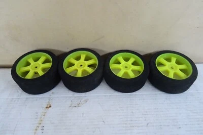 treno ruote morbide rc F1 Ferrari DeAgostini motore a scoppio radiocomandata - Immagine 1 di 4