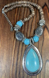 Turquoise color large pendant necklace silver tone wood/shell 16-18” + Pendant - Picture 1 of 5