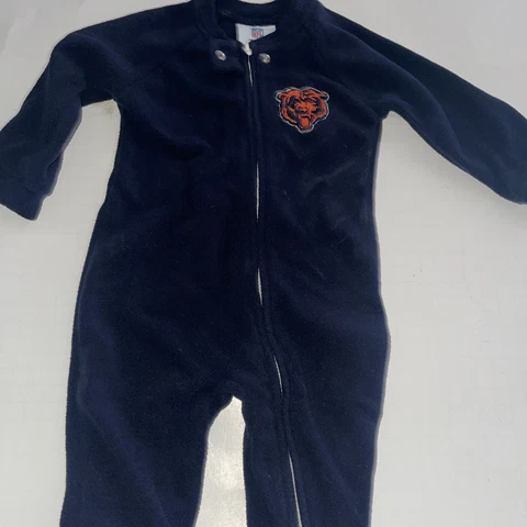 NFL Apparel Chicago Bears Navy Infant Footed Sleeper Pajama Football 0/3 Months Cover
