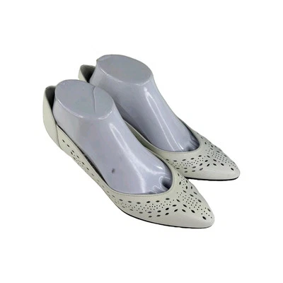 Peacock Alley Women White Leather Pumps US 8.5 M Perforated Dress Shoes Low Heel - Image 1 of 4