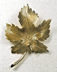 14K Solid GOLD Handmade Vintage LEAF PIN Estate - Picture 1 of 2