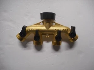 GW 3/4 Zoll 4-fach Messing Verteiler mit Absperrung. # 4510201. Neu ohne Etikett. - Bild 1 von 7