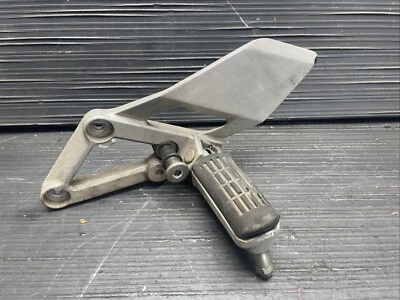 Honda CBR600F2 1994 estribo delantero izquierdo y soporte #11224 Foto 1 de 4