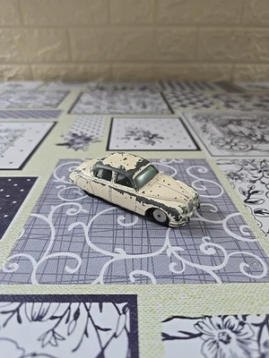 Corgi Toys Jaguar 2.4 Litre  - Immagine 1 di 4