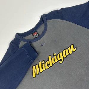 Nike Herren Gr. XXL Team Michigan Wolverines Center Swoosh Y2K Baggy LS Shirt - Bild 1 von 10