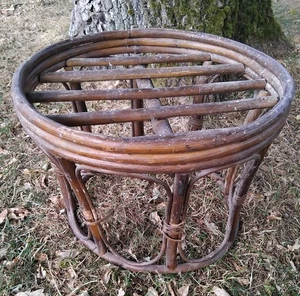 Vintage rattan stool / pouf (ref: hang) - Picture 1 of 6