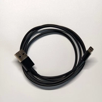 Cable USB a Lightning negro Apple Beats 3 pies (1 m) genuino Foto 1 de 3