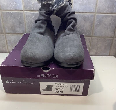 Nuevo Gloria Vanderbilt Mujer Botines/Zapatos-talla 9.5 Gris Trudy Borde de Piel Foto 1 de 4
