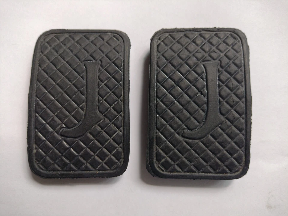 For Jaguar MK1 MK2 MK9 MK10 3.8S 420 XJ6 Brake and Clutch Pedal Pads C8969 x 2 - Image 1 of 1