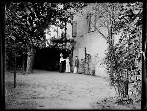 Plaque verre photo ancienne noir et blanc négatif 9x12 cm famille maison France