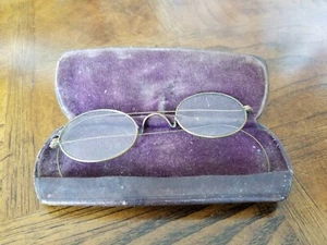 VINTAGE!!! 19th century Gold Eyeglasses with case - Picture 1 of 4