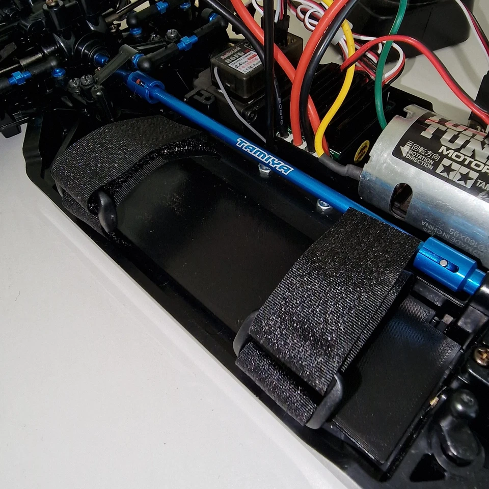 Tamiya TT02 TT02B TT02R TT02S Klettbatteriehalterung - Bild 1 von 4