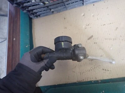 Cilindro maestro de freno delantero Yamaha RD 350 # 1 Foto 1 de 4