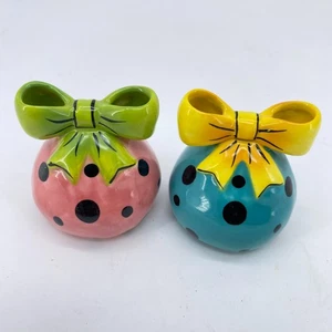 AppleTree Design Dilly Dots Blue & Pink Salt And Pepper Shaker Pair - Picture 1 of 8